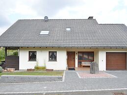 Holiday Home in Uxheim Niederehe With Garden
