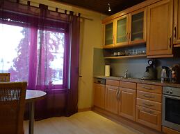 Cosy Topfloor Apartment in Manderscheid
