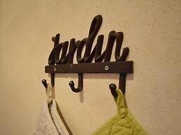 Detached Chalet in Lovely Hiking Region