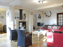 Charming Holiday Home in the Ardennes in Laneuville-au-bois