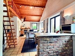 Cozy Bungalow With Large Enclosed Garden