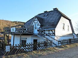 Bright Apartment Near Willingen With Terrace