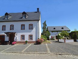 Holiday Flat in Ittel With its own Garden