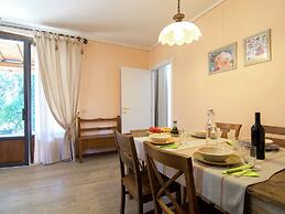 Belvilla by OYO Il Leccio e Le Rose