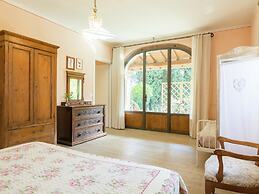 Belvilla by OYO Il Leccio e Le Rose