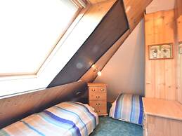 Huebsche Wohnung in Kroepelin mit Eigener Terrasse