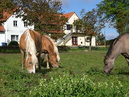Hubsche Wohnung in Kropelin mit Eigener Terrasse