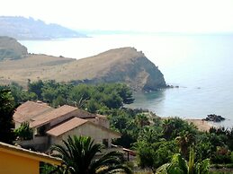 Simplistic Holiday Home in Sciacca near Horse Riding