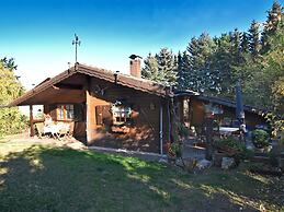 Large Holiday Home in Battenhausen With Garden