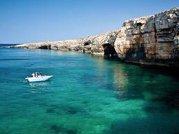 Quaint Holiday Home in Lecce Apulia near Town Center