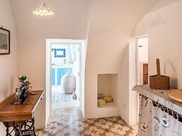 Quaint Holiday Home in Lecce Apulia near Town Center