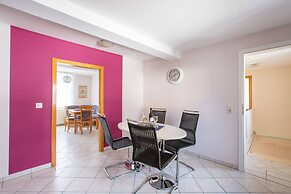 Heritage Apartment in Battenberg near Skiing