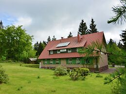 Apartment in Bad Tabarz in the Forest