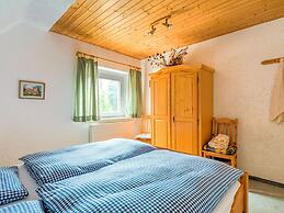 Apartment in Bad Tabarz in the Forest