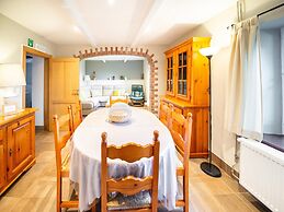 Authentic Cottage Near Vielsalm