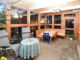 Welcoming Chalet near Forest in Rohrnbach