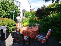 Ground Floor Tasteful Apartment with Terrace & Garden near Brilon