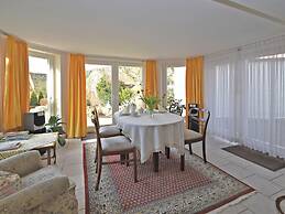 Flat in Bellenberg With Sunbathing Lawn