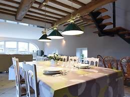 Spacious and Charming House With Terrace