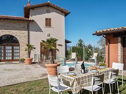 Belvilla by OYO Borgo Tre