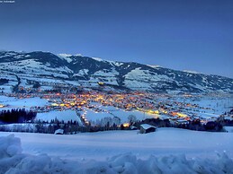 Spacious Apartment in Mittersill near Ski Points