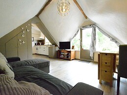 Chalet in Gesves With Fenced Garden