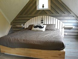 Chalet in Gesves With Fenced Garden