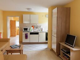 Lavish Apartment in Merschbach near Forest