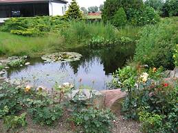 Cosy Apartment in Kropelin With Garden