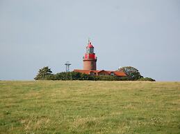 Cosy Apartment in Kropelin With Garden