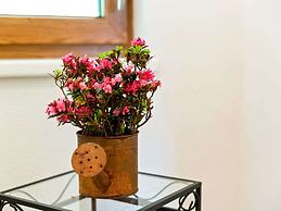 Comfy Apartment in Hollersbach im Pinzgau near Lake