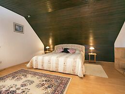 Apartment in a Former Farmhouse