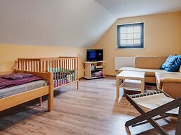 Stylish Apartment in Merschbach near Forest