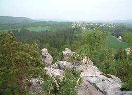 Apartment in Lichtenhain With Mountain Views