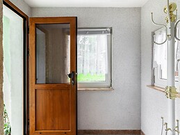 Apartment in Lichtenhain With Mountain Views