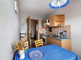 Apartment in Lichtenhain With Mountain Views