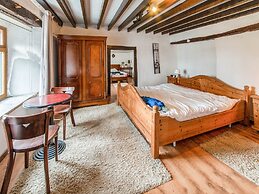 Characteristic Holiday Home With Balcony