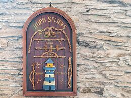 Characteristic Holiday Home With Balcony