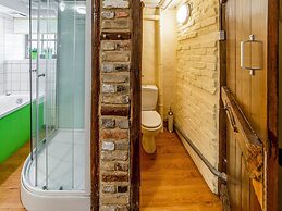 Characteristic Holiday Home With Balcony