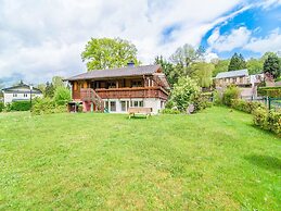 Vintage Chalet in Sougné-Remouchamps near Ardennes Forest
