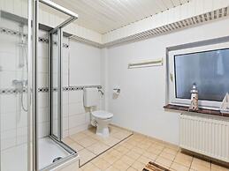 Cozy Apartment in Wismar near Baltic Sea