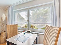Cozy Apartment in Wismar near Baltic Sea