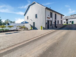 Holiday Home in Houffaliz With Garden