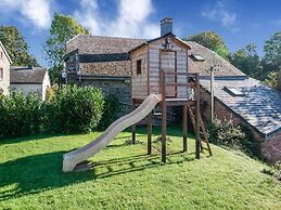Holiday Home in Houffaliz With Garden