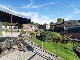 Holiday Home in Houffaliz With Garden
