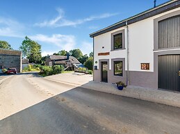 Holiday Home in Houffaliz With Garden