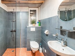 Holiday Home in Houffaliz With Garden
