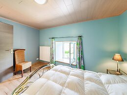 Holiday Home in Houffaliz With Garden