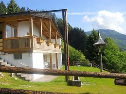 Cozy Chalet in Niederndorf bei Kufstein near Ski Area