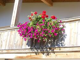 Cozy Chalet in Niederndorf bei Kufstein near Ski Area